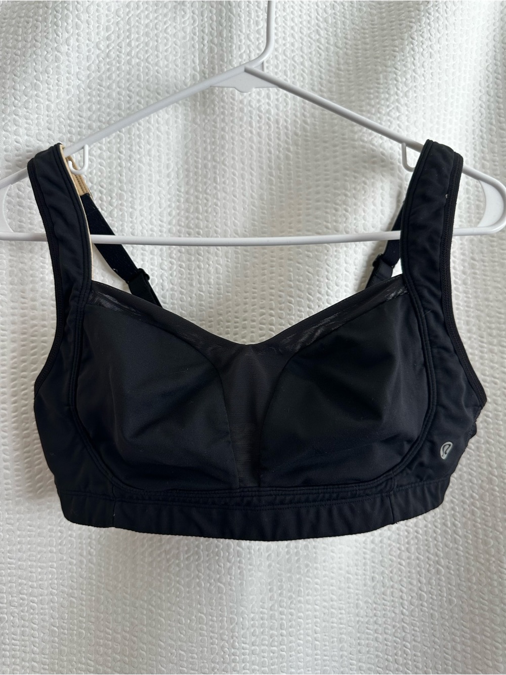 Lululemon Ta Ta Tamer High Support Sports Bra Black Size 32C 32D Run Workout